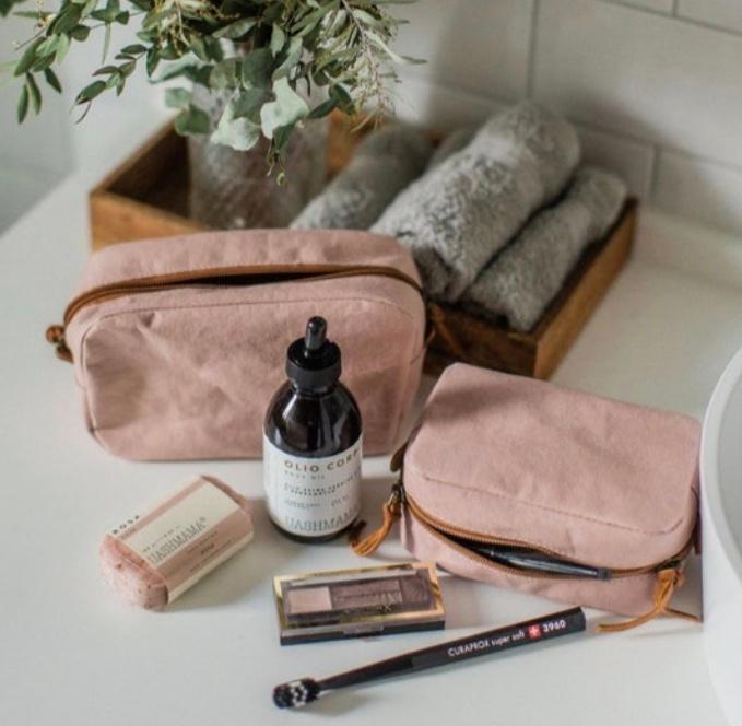 BEAUTY CASE LARGE QUARTZO ROSA / LIEFERZEIT: AB BESTELLDATUM CA. 4-6 WOCHEN