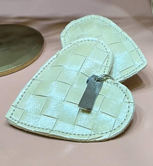 NEU: VORBESTELLEN: BALD LIEFERBAR: CUORE INTRECCIATO (WOVEN) BONE