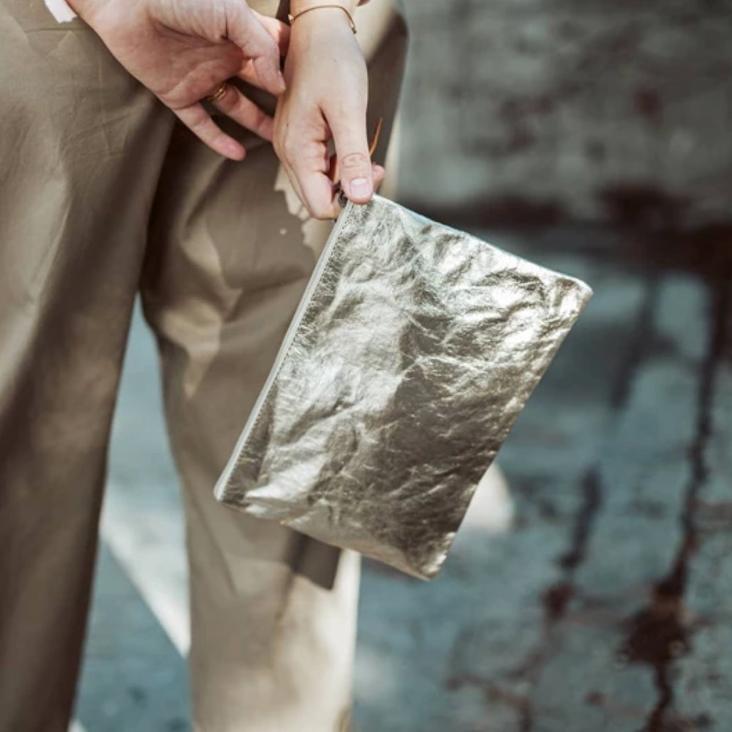 GIMI PURSE LARGE METALLIC PLATINO