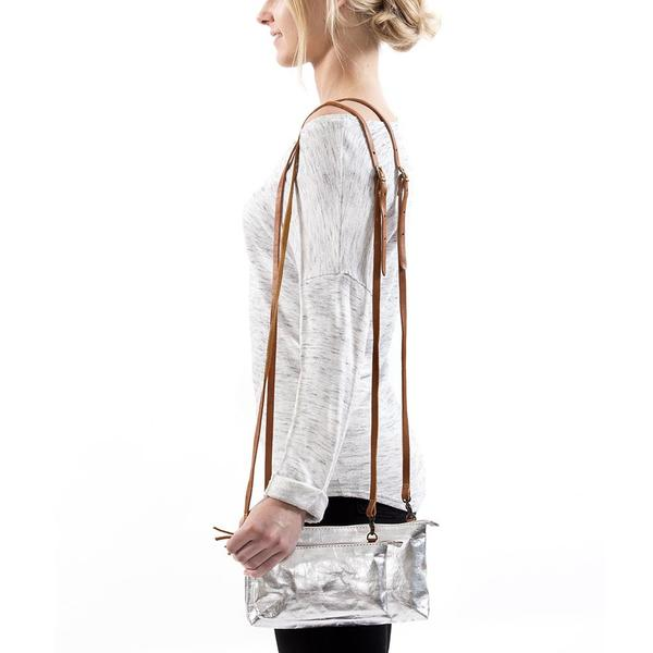 VORBESTELLEN: IM LAUFE DES MAI LIEFERBAR: LA BUSTA METALLIC LARGE SILVER