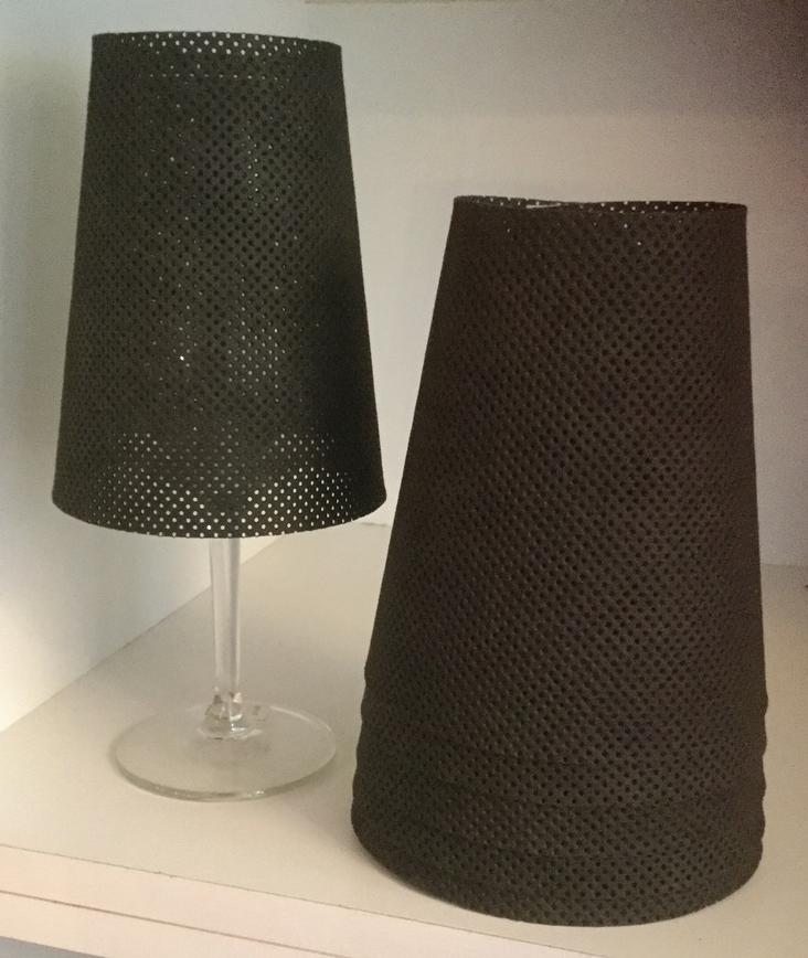 LAMPSHADE PERFORATED DARK GREEN (SOLANGE VORRAT REICHT)