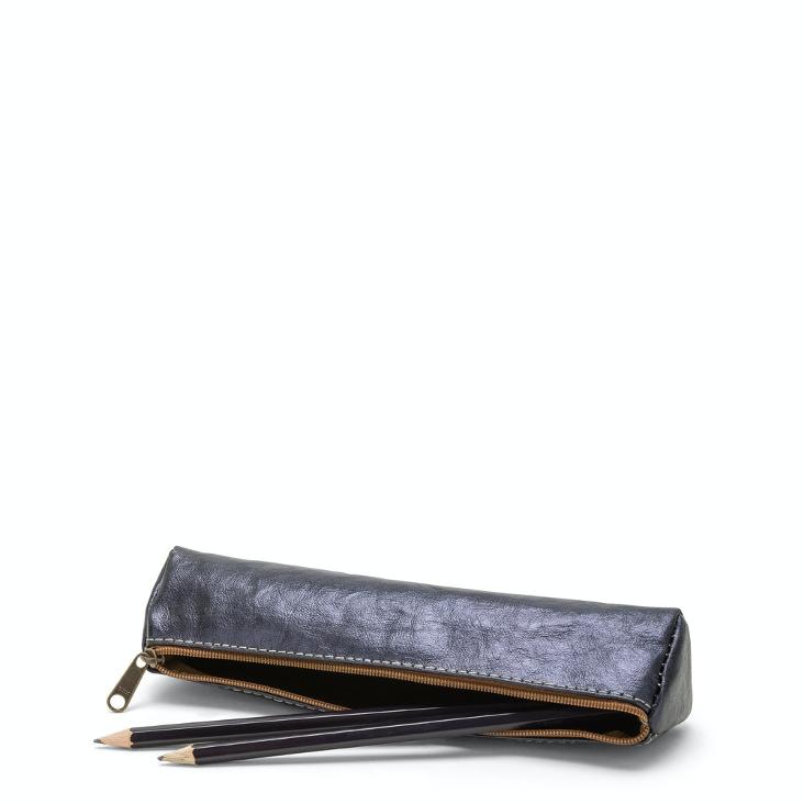 PENCIL SLIM CASE METALLIC PETROLIO