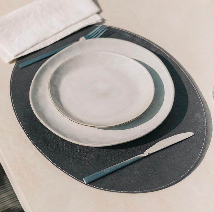 PLACEMAT OVAL TEC DARK GREY ( 10 + 6 DIV. EINFÄRBUNG )