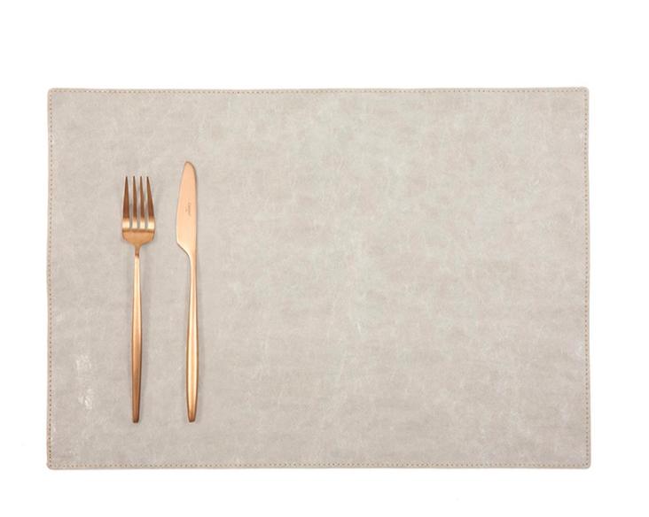 PLACEMAT TEC GREY / LIEFERZEIT: AB BESTELLDATUM CA. 4-6 WOCHEN