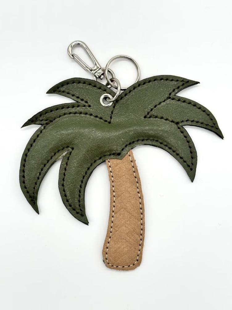 VORBESTELLEN: BALD LIEFERBAR: PALM (PALME)