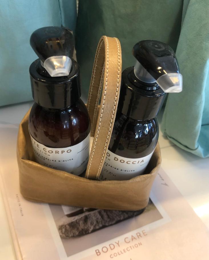SALT & PEPPER AVANA