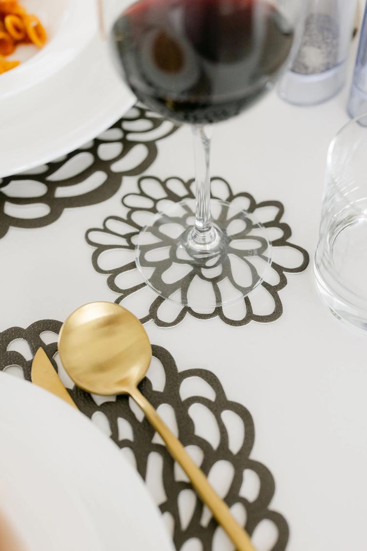 LACE COASTER DARK GREY / LG
