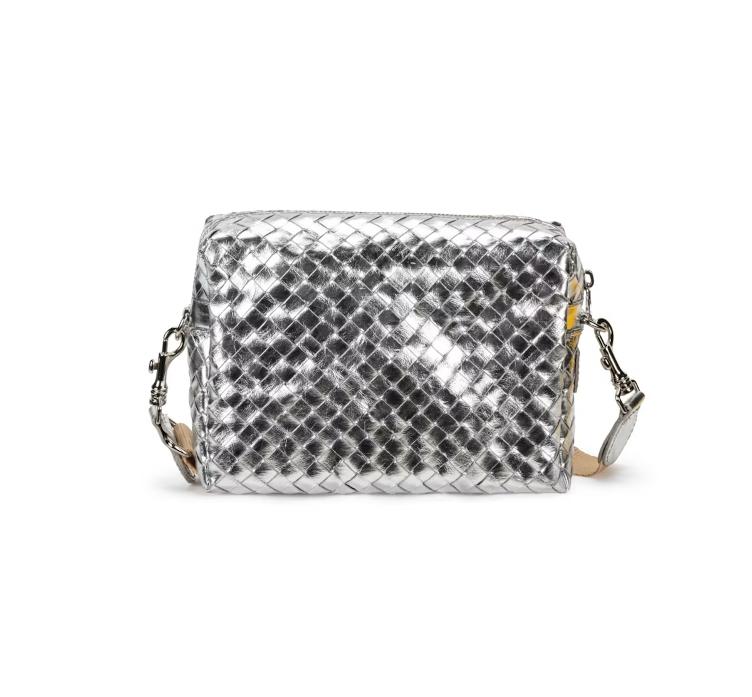 VORBESTELLEN: TRACOLLA BAG LARGE INTRECCIATO SILVER (LIEFERBAR CA 4-6 WOCHEN AB BESTELLDATUM)